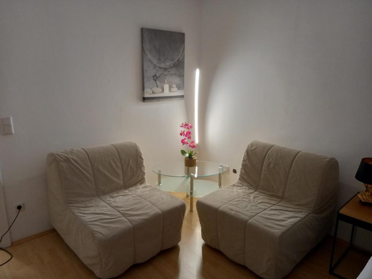 Apartment Near Downtown Виена Екстериор снимка